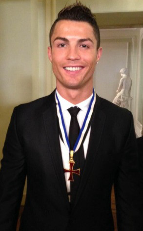 Cristiano Ronaldo Cristiano Ronaldo